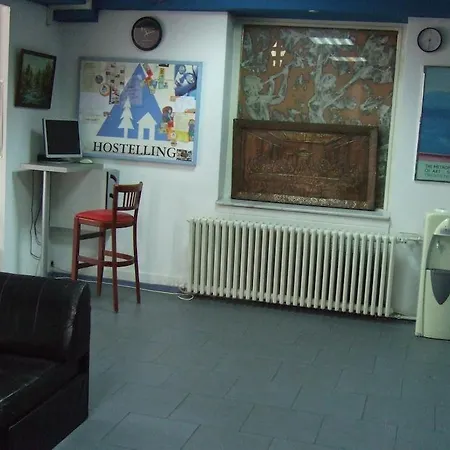 Ferijalen Dom Hostel